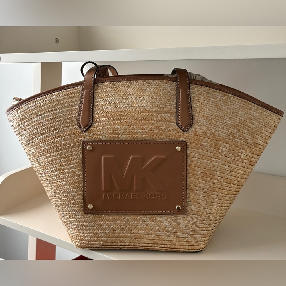 NWT Michael Kors Brown and Tan Straw Tote